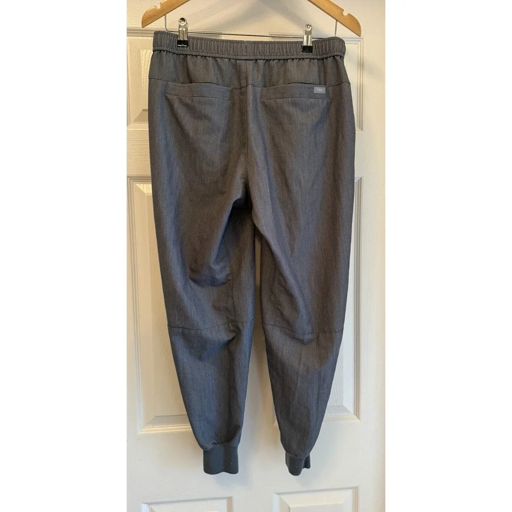 Figs Technical Collection Jogger Pants Mens M/S Gray Heathered Scrub Bottoms